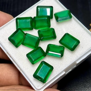 Emerald Green Glass Gemstone Ring, Rectangular Cut Quartz (6.55ctw)