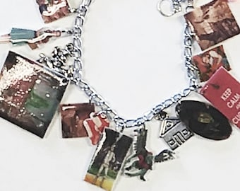 Pulseras con dijes con temática del Mago de Oz