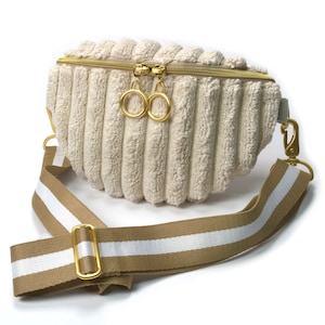 Designer bum bag "Baggy" made of extra wide corduroy, individual unique piece, fluffy crossbody bag, practical hip bag for hanging around the shoulder