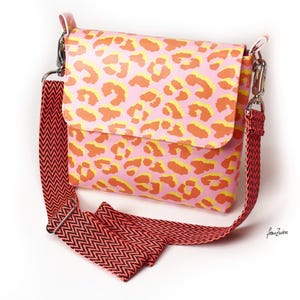 Stylish shoulder bag "11 maxi" Leo orange, crossbody, party bag, festival bag, cell phone bag, shoulder bag, statement bag