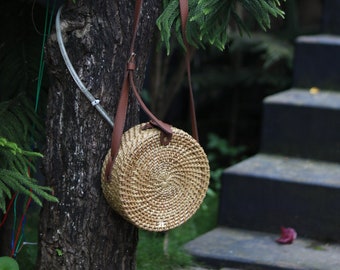 Vetra - Rattan bag/ Boho Cross body bag/ Beach bag/ Sling bag