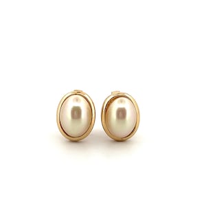 Vintage Dior signed clip-on earrings – Made in Germany – pearly cabochon – classic gold – 70s