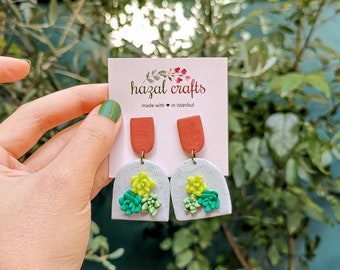 House plant earrings, Scandinavian minimalistic style, polymer clay, succulents, pots, green, botanical jewelry, plant lovers, hazalcrafts