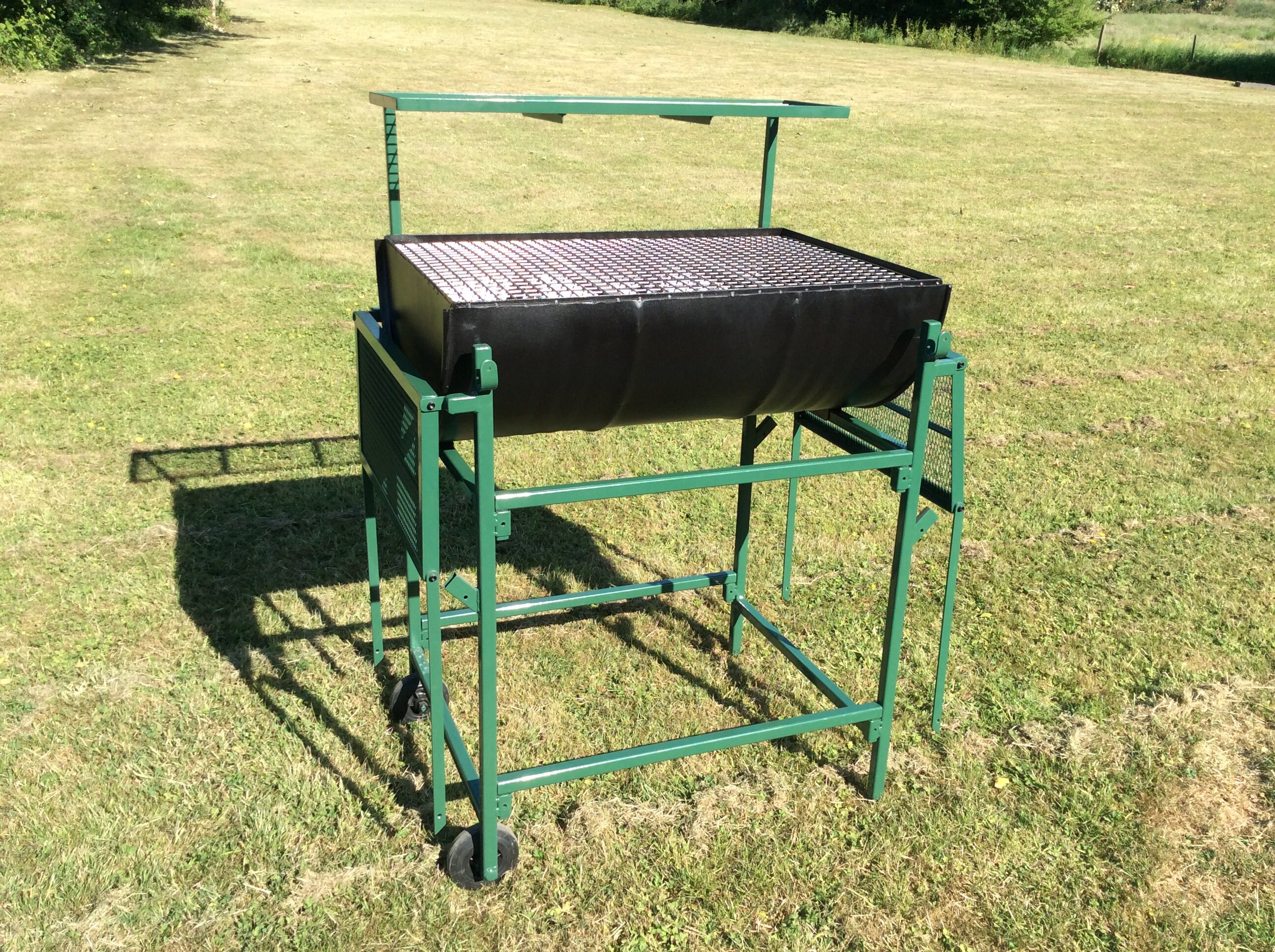 Upcycled Oil Drum. Barbeque. Barbecue. BBQ. Charcoal BBQ. Charcoal Oil