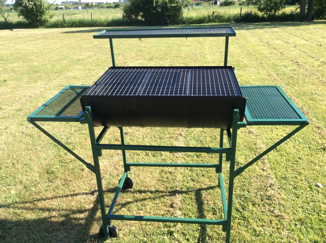 Upcycled Oil Drum. Barbeque. Barbecue. BBQ. Charcoal BBQ. Charcoal Oil