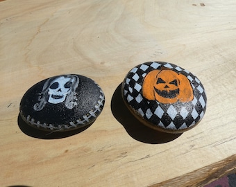 2 C's Original Lake Superior Halloween Rock Paintings