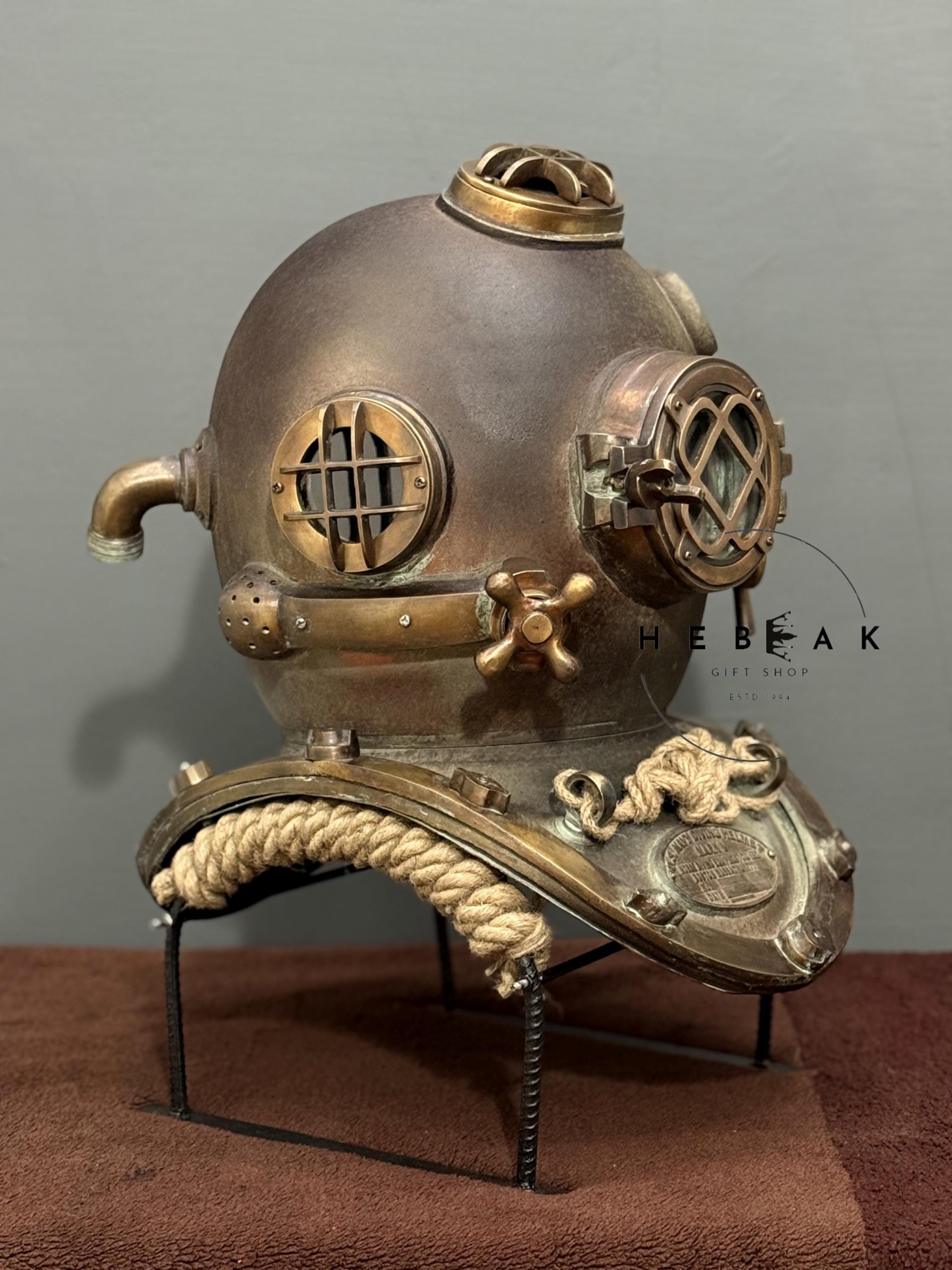 18インチ真鍮製深海潜水ヘルメットレプリカ：海洋展示品 - Etsy 日本