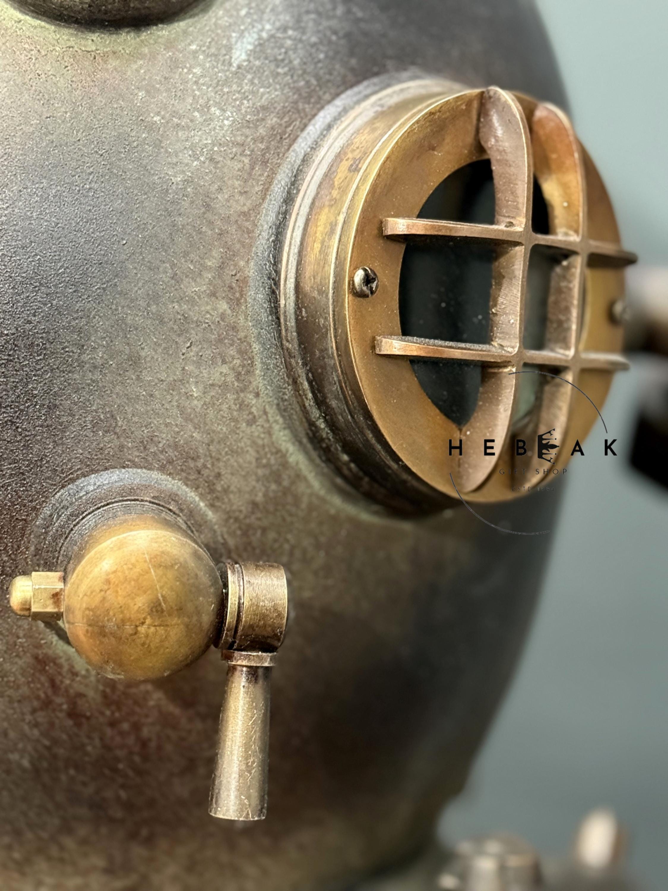 18インチ真鍮製深海潜水ヘルメットレプリカ：海洋展示品 - Etsy 日本
