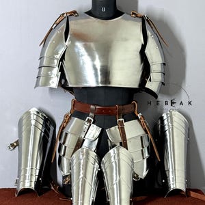 Handgemaakt stalen Valkyrie-harnaspak: middeleeuwse koningin cosplay