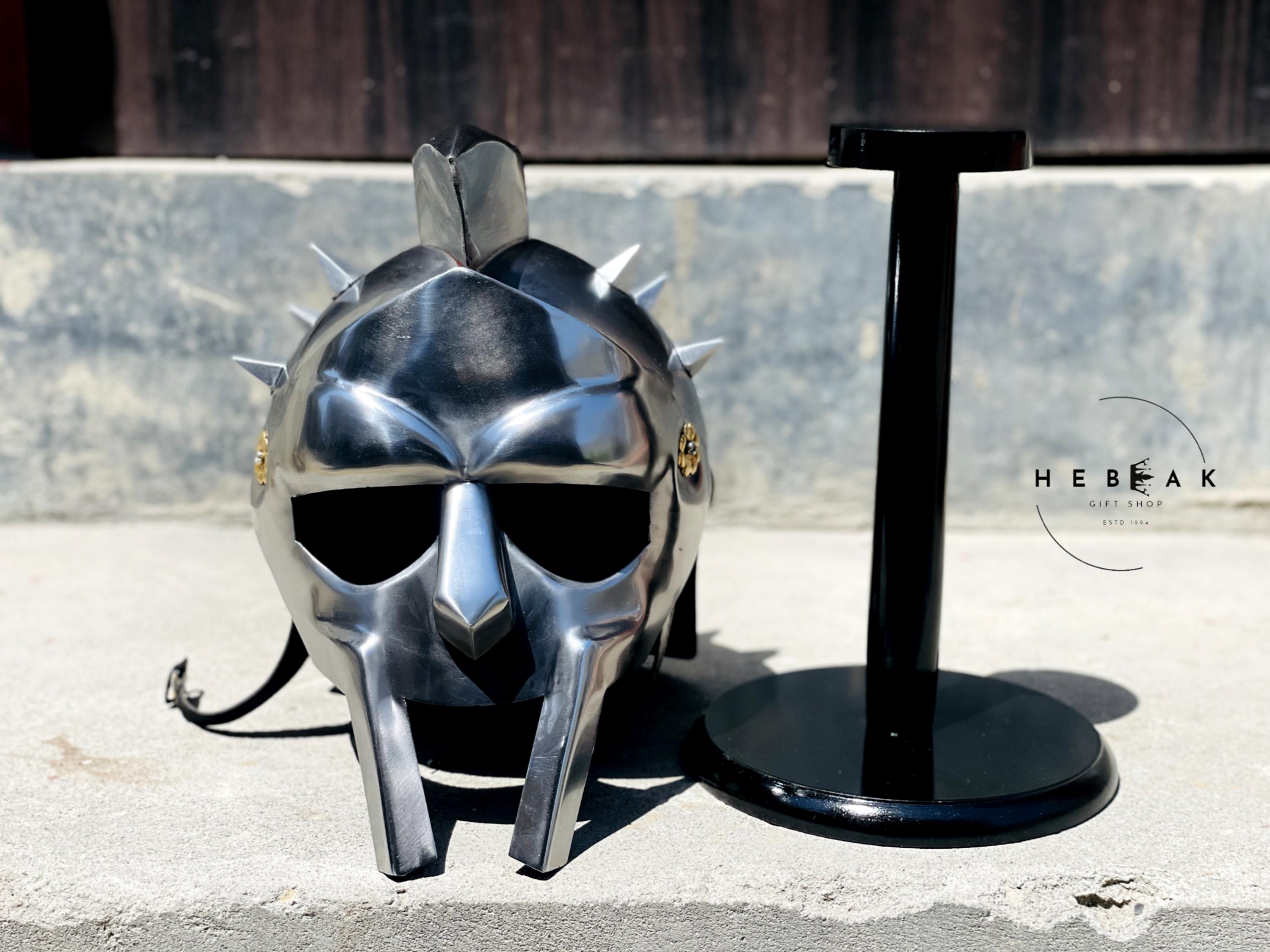 剣闘士ヘルメットのレプリカ：ローマ戦士の鎧、コスプレ小道具 - Etsy 日本