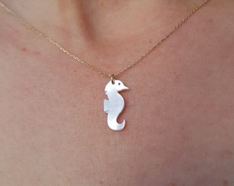 14K Solid Gold Necklace with Seahorse Shaped White Mother of Pearl Pendant