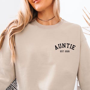 New Auntie Sweatshirt, Auntie Announcement, Mothers Day Jumper, Custom Aunt Sweater, Auntie Gifts, Mothers Day Jumper, Mother's Day Gift image 1