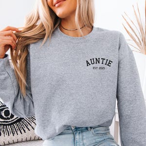 New Auntie Sweatshirt, Auntie Announcement, Mothers Day Jumper, Custom Aunt Sweater, Auntie Gifts, Mothers Day Jumper, Mother's Day Gift image 5