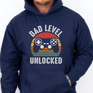Sweat à capuche papa drôle, sweat à capuche nouveau papa, niveau papa débloqué, cadeau papa, futur sweat à capuche papa, sweat à capuche fête des pères, sweat à capuche père drôle, haut de jeu papa image 1