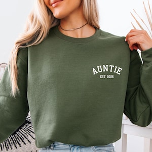 New Auntie Sweatshirt, Auntie Announcement, Mothers Day Jumper, Custom Aunt Sweater, Auntie Gifts, Mothers Day Jumper, Mother's Day Gift image 3