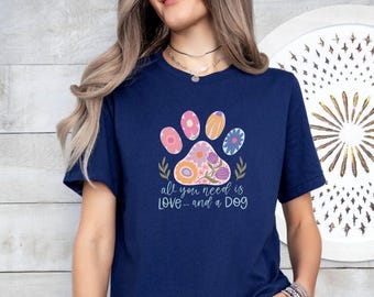 Dog Paw Shirt, Dog Valentines Shirt, Dog Mum T shirt, Floral Paw Tshirt, Dog Mama Gift, Dog Owner Gift, Dog Walking T-shirt, Dog Lovers Gift