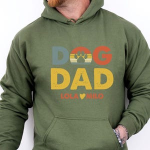 Dog Dad Hoodie, Personalised Dog Hoodie, Fathers Day Hoodie, Dog Owner Gift, Father's Day Jumper, Dog Lover Gift, Dad Birthday Gift immagine 5