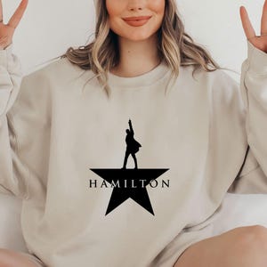 Sudadera de Hamilton, regalos para amantes de la música, regalo de teatro musical de Alexander Hamilton, productos de Hamilton, suéter musical bonito, regalos musicales divertidos imagen 1