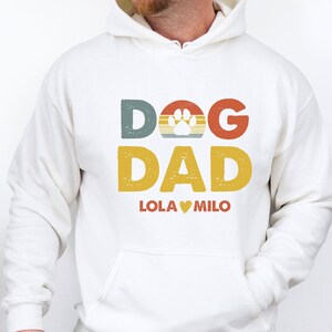 Dog Dad Hoodie, Personalised Dog Hoodie, Fathers Day Hoodie, Dog Owner Gift, Father's Day Jumper, Dog Lover Gift, Dad Birthday Gift immagine 4