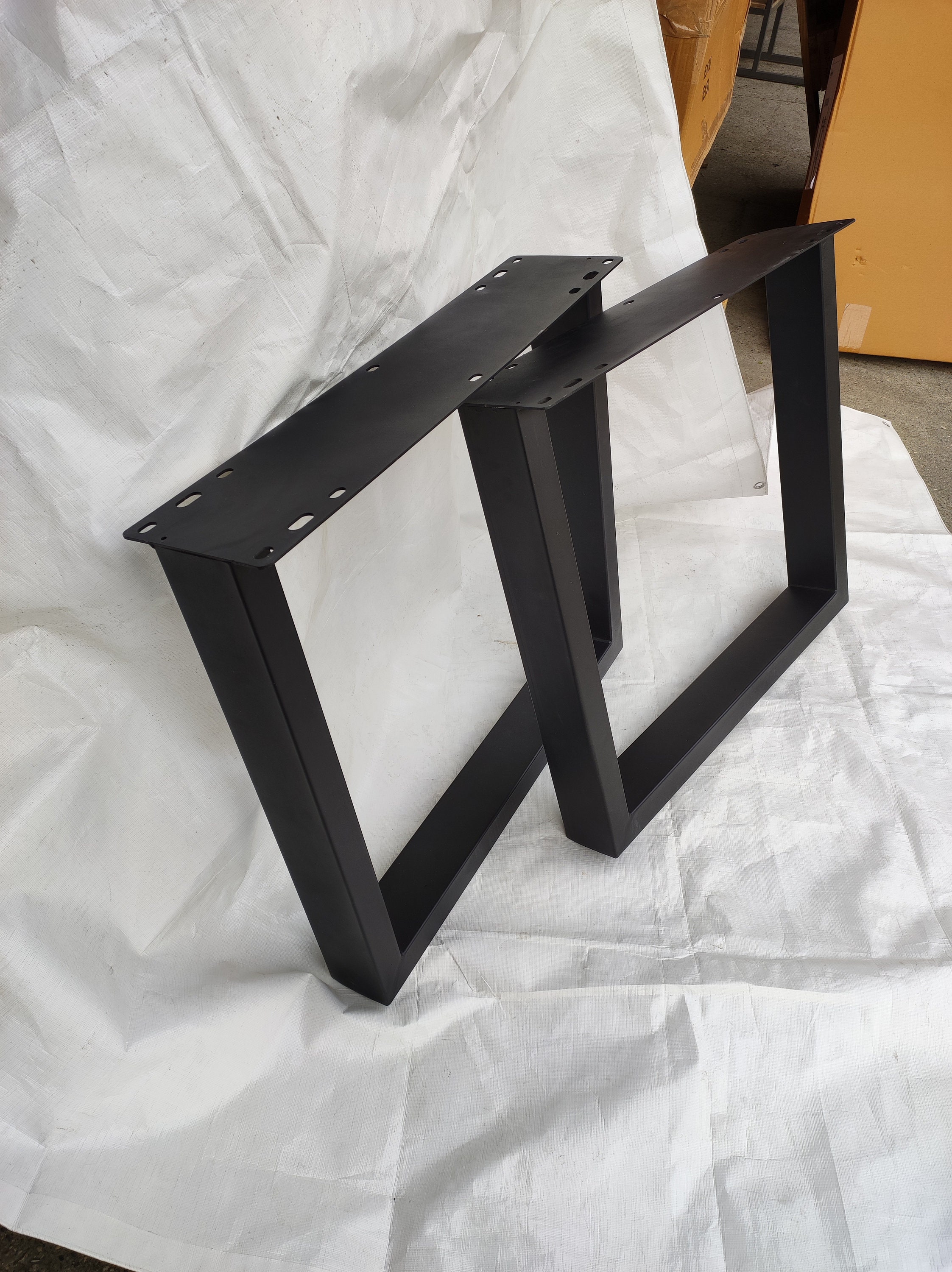 Table legs set of 2 U-shape black matt lacquered