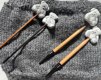 Schattige beren | Schattige breinaaldenstoppers in de vorm van een teddybeer | stekenstopper | set van 2 in verschillende kleuren