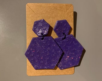 Chunky geometrical Halloween earrings with engraved bats - polymer clay earrings