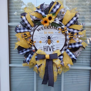 Welcome to Our Hive Bee Wreath