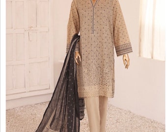 Pakistani brand Binsaeed 3pc embroidered  suit  ready to wear lawn chickenkari festive luxury collection 2024 kameez shalwar dupatta Eid