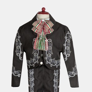 Traje de charro color gris top