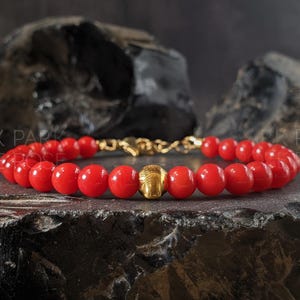 Red Coral Clasp Bracelet with 24K Solid Gold Cat Eye Bead (5mm) 1 Gold Ball