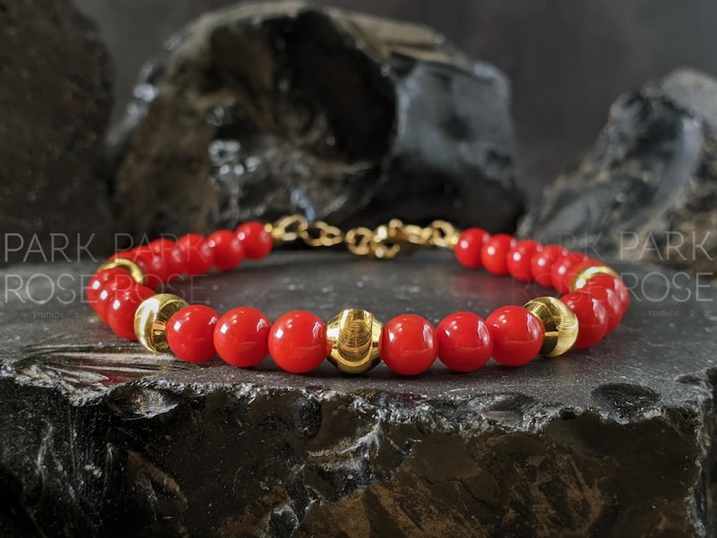 Red Coral Clasp Bracelet with 24K Solid Gold Cat Eye Bead (5mm) 5 Gold Balls