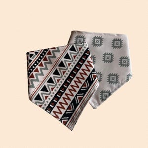 Desert Diamond, Reversible Snap-on Pet Bandana, for Cats and Dogs, Cat Bandana, Dog Bandana, Dog and Cat Mom Gifts, Dog Scarf