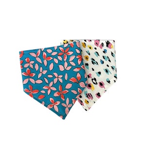 Wild Petals, Reversible Snap-on Pet Bandana, for Cats and Dogs, Cat Bandana, Dog Bandana, Dog and Cat Mom Gifts