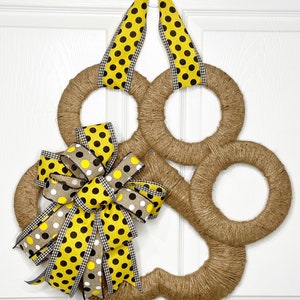 Paw Print Wreath, Dog Wreath, Everyday Wreath, Dog Lover&#39;s Wreath, Paw Print Door Hanger