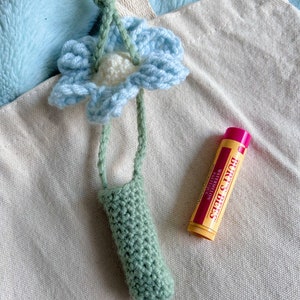 daisy lip balm holder | handmade crochet lipstick lip gloss chapstick case | lip balm holder for tote bag