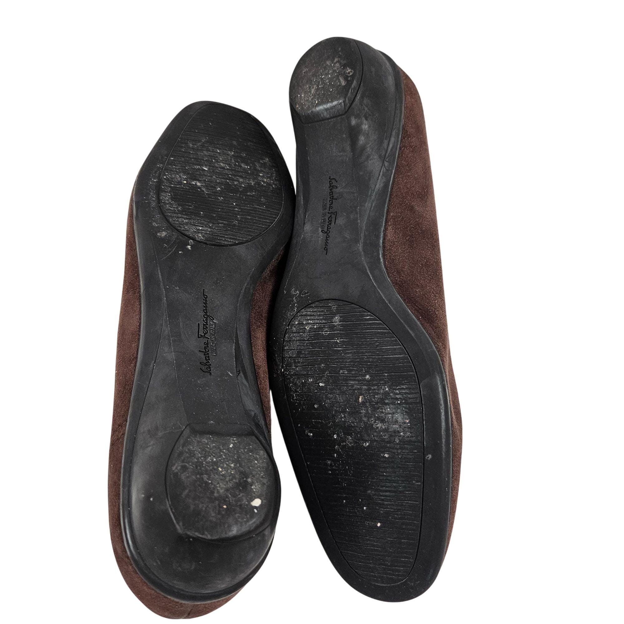 Salvatore Ferragamo Shoes Size 9.5B Womens Brown Suede Slip 