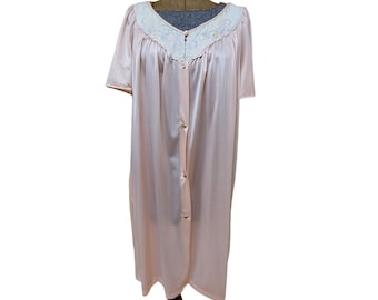 Vintage Vanity Fair Pink Silky Button Up Night Robe Short Sleeve Womens Large