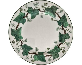 Wedgwood Napoleon Ivy Pattern Salad Dessert Plate 8.25&quot; Queens Ware England