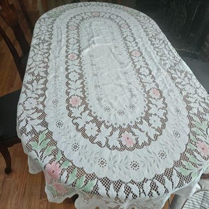 Vintage Oval Lace Tablecloth Floral Design 100 x 54 in Pink Green Accents