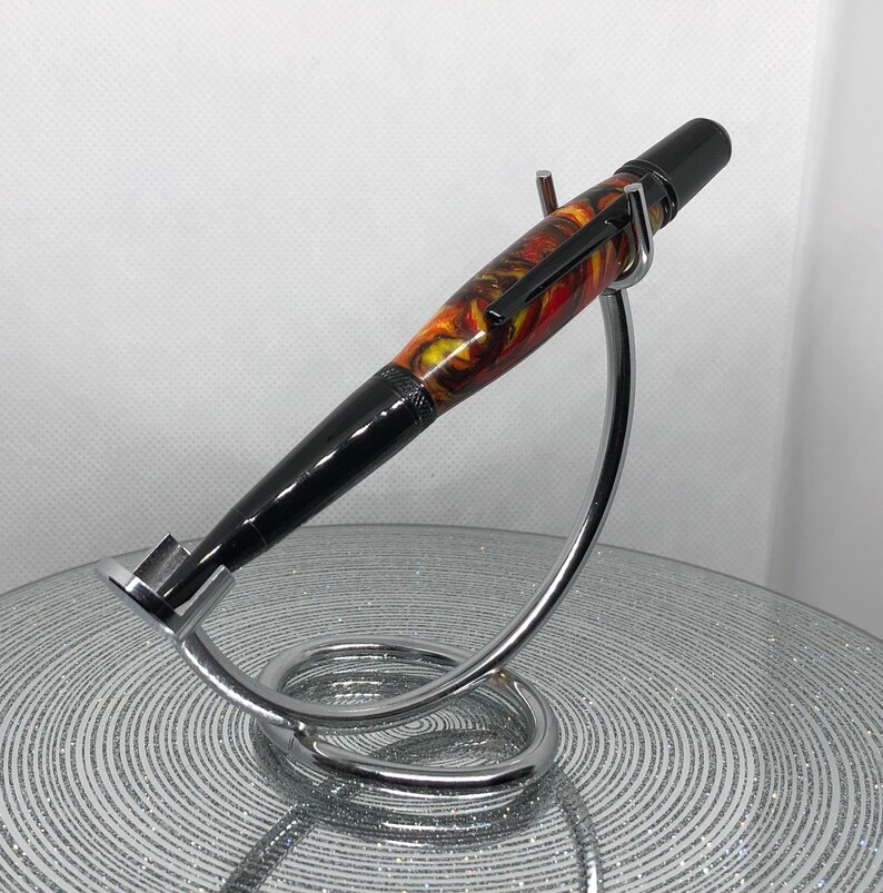 Sierra style ballpoint twist pen