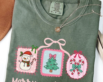 Cute Christmas Shirt Women Christmas T Shirt Comfort Colors Christmas Shirt Coquette Christmas Shirt Preppy Christmas Shirt Merry and Bright