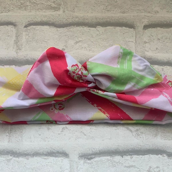 Chic pastel square with small flowers wired headband/ hair wrap/ crosses / locally sourced fabric/ pink, green, yellow, white / Bun wrap/