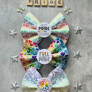 Pride Pet Bow Tie - Gay Pride Dog Bow Tie - LGBTQ Cat Bow Tie - Rainbow Pet Bow Tie - Love is love Bow Tie - Pride Party Bow Tie - Pride Pet