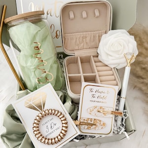 Gold Will You Be My Bridesmaid Proposal Box Set, Personalized Bridesmaid Gift Box Set Matron of Honor Maid of Honor Bridesmaid Glass Tumbler immagine 2