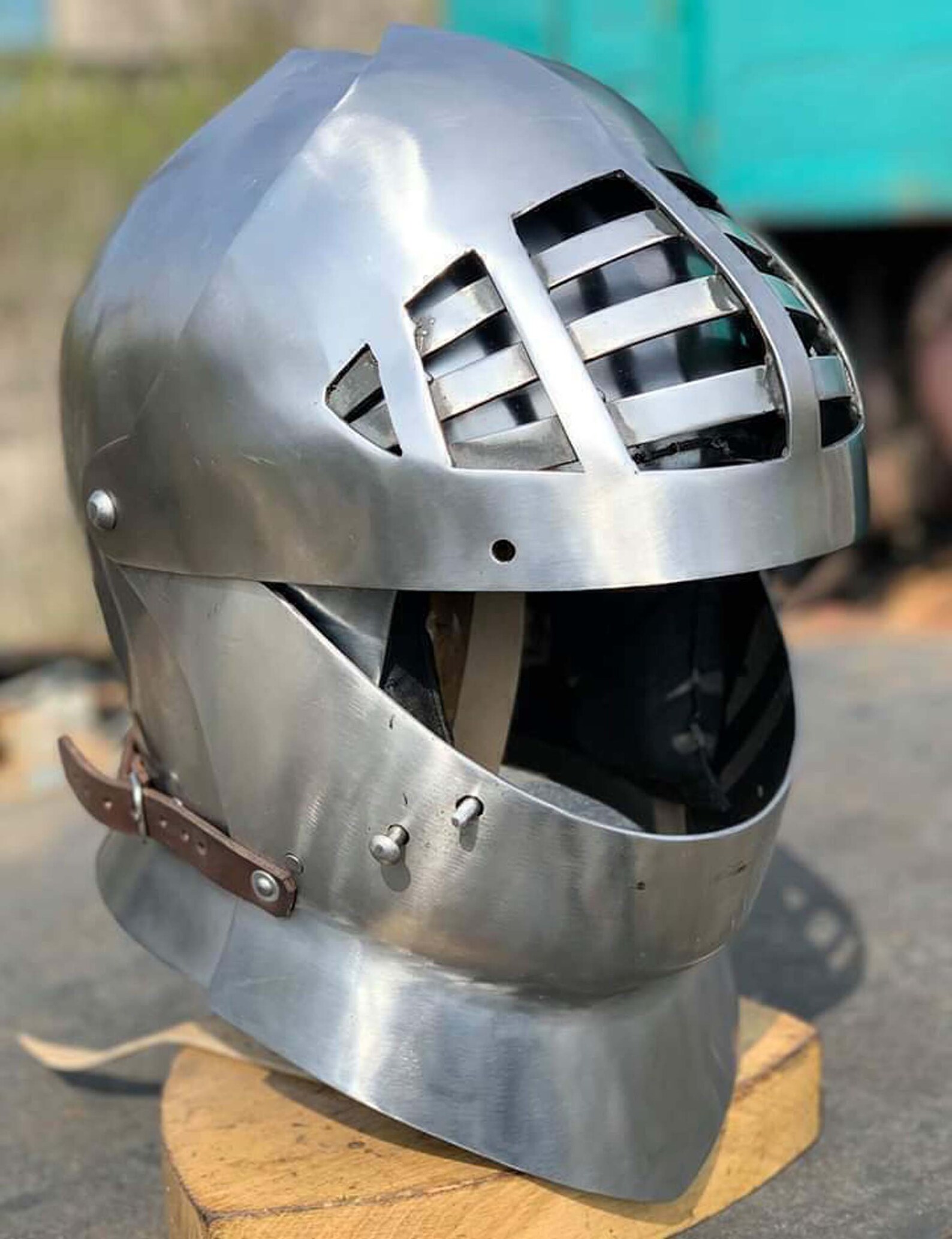 Casque médiéval Acier Armure Casque Médiéval Barbuda Casque. Etsy France