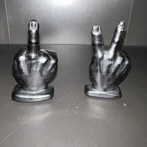 Obsidian middle Finger/Peace carving