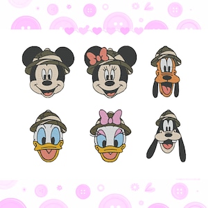 Pode incluir: Patches bordados com Mickey Mouse, Minnie Mouse, Pluto, Pato Donald, Margarida e Pateta. Cada personagem usa um chapéu de safari. Os patches são em estilo cartoon com cores brilhantes e costuras detalhadas.
