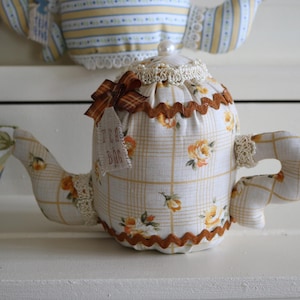 Fabric Teapot Shabby Chic Teapot Shabby Chic Decor Farmhouse Decor French Country Decor Cottage Core Decor Teapot Decor