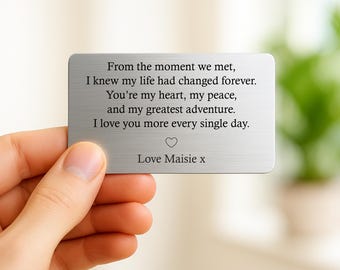 Tarjeta de aluminio personalizada para pareja: recuerdo del tamaño de una tarjeta de crédito con grabado personalizado.