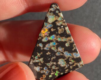 AAA Triangle Shape Leopard Opal Cabochon - Rare Fair Trade Mexican Cab